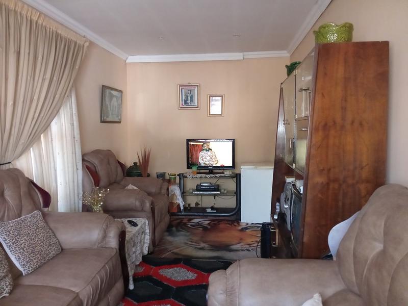 3 Bedroom Property for Sale in Zamdela Free State